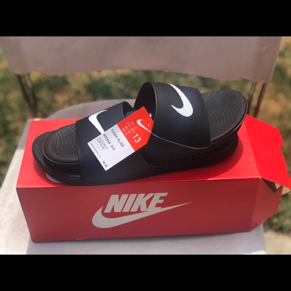Nike slides